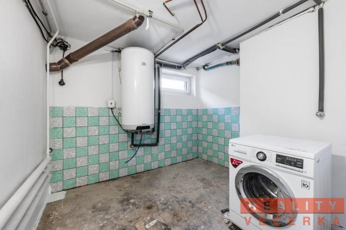 Prodej rodinného domu, Cheznovice, 220 m2