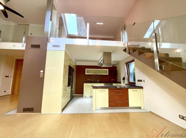 Prodej rodinného domu, Opava - Předměstí, Nerudova, 380 m2