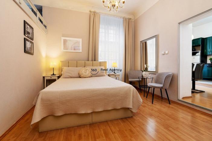 Prodej bytu 2+1, Praha - Staré Město, Karoliny Světlé, 47 m2