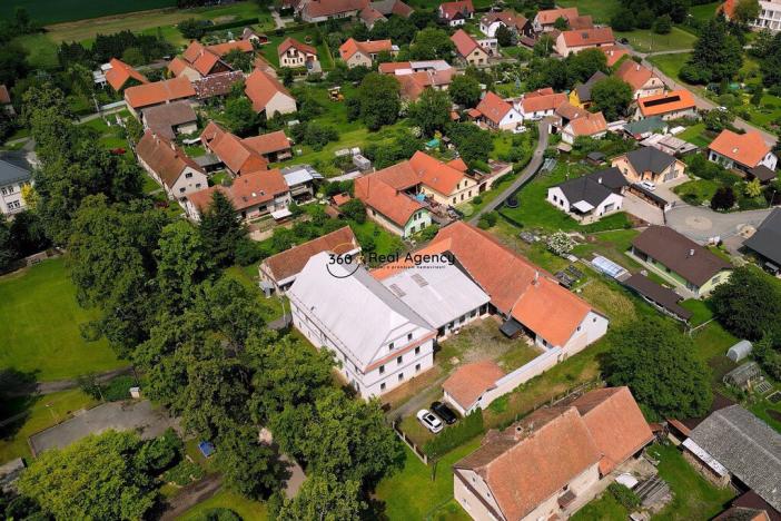 Prodej výrobních prostor, Hrušová, 1100 m2