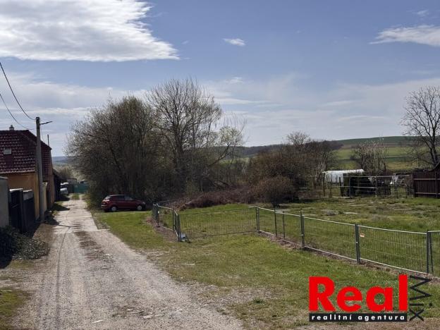 Pronájem pozemku, Ostrovačice, 6113 m2