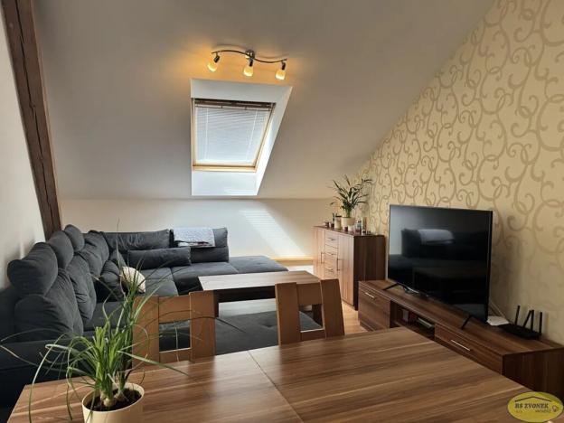 Prodej bytu 3+kk, Kroměříž, náměstí Míru, 91 m2