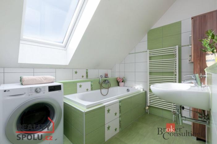 Prodej rodinného domu, Velká Polom, U Jízdárny, 141 m2