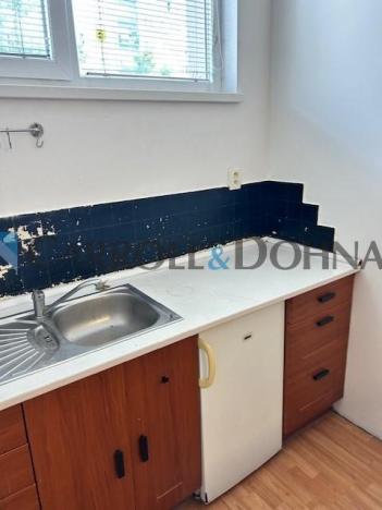 Pronájem kanceláře, Ostrava - Poruba, Aleše Hrdličky, 72 m2