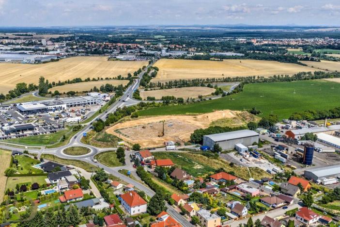 Prodej komerčního pozemku, Zápy, 27802 m2