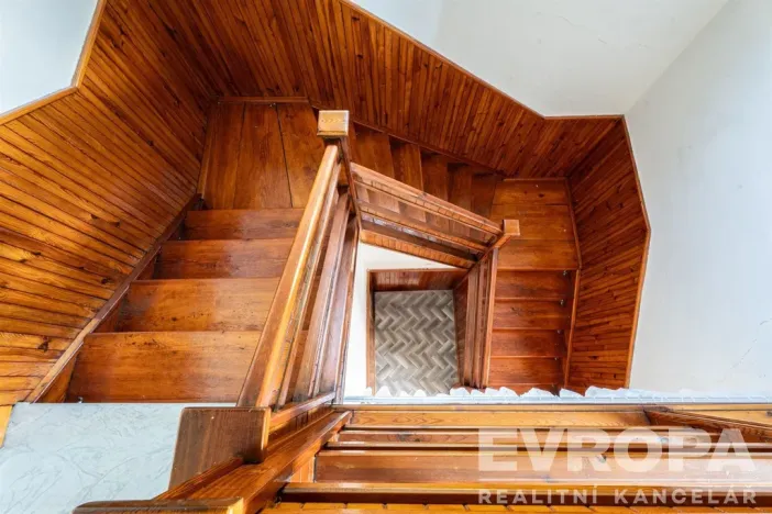 Prodej vily, Praha - Dolní Počernice, Listopadová, 139 m2