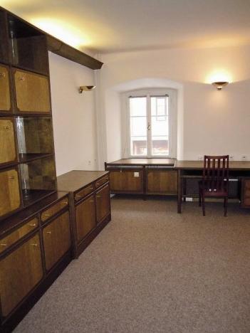 Prodej činžovního domu, Pardubice - Pardubice-Staré Město, Pernštýnská, 209 m2