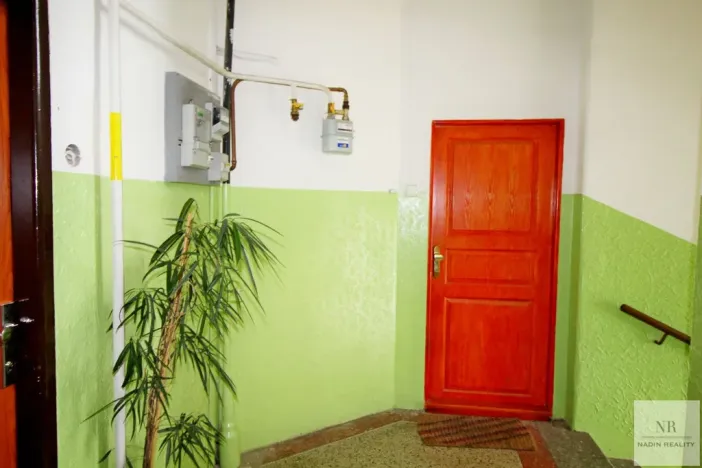 Pronájem bytu 1+1, Karlovy Vary, Jízdárenská, 42 m2