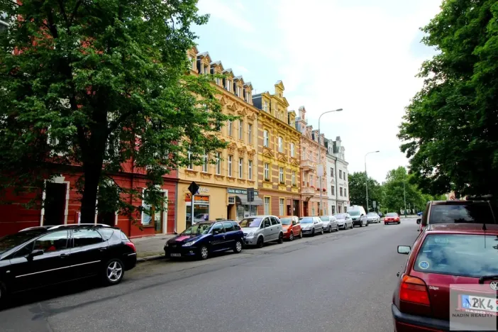 Pronájem bytu 1+1, Karlovy Vary, Jízdárenská, 42 m2