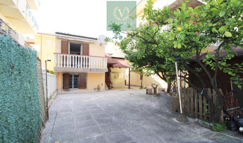 Prodej rodinného domu, Via Giovanni Pascoli,Silvi,Itálie, 128 m2