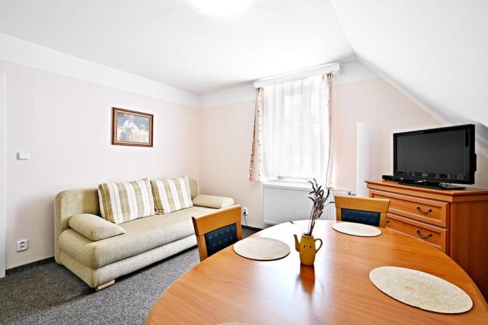 Prodej vícegeneračního domu, Nové Hamry, 560 m2