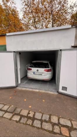 Prodej garáže, Praha, Glinkova, 16 m2