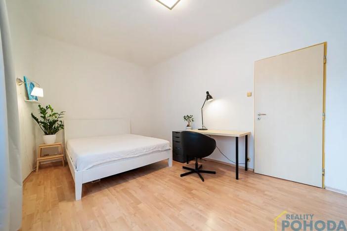 Prodej bytu 2+1, Praha - Žižkov, Biskupcova, 69 m2