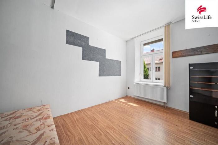 Prodej bytu 3+1, Hostinné, Nádražní, 66 m2