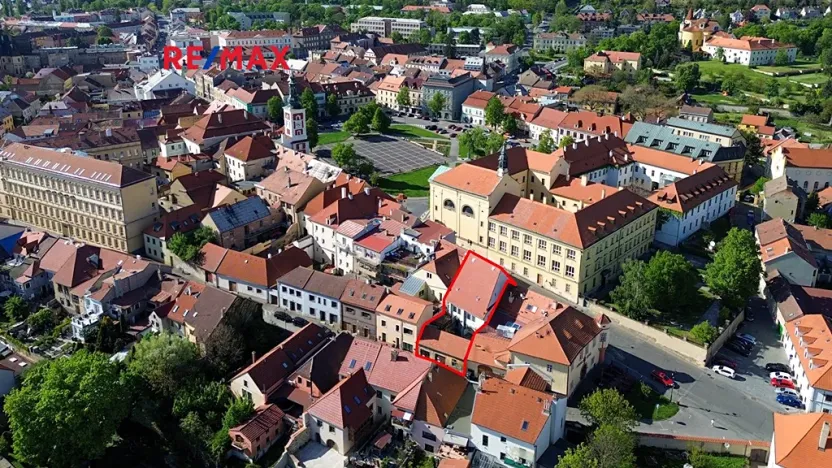 Prodej činžovního domu, Slaný, Vinařického, 200 m2