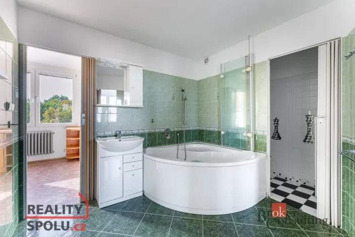 Prodej bytu 3+1, Kladno - Kročehlavy, Litevská, 91 m2