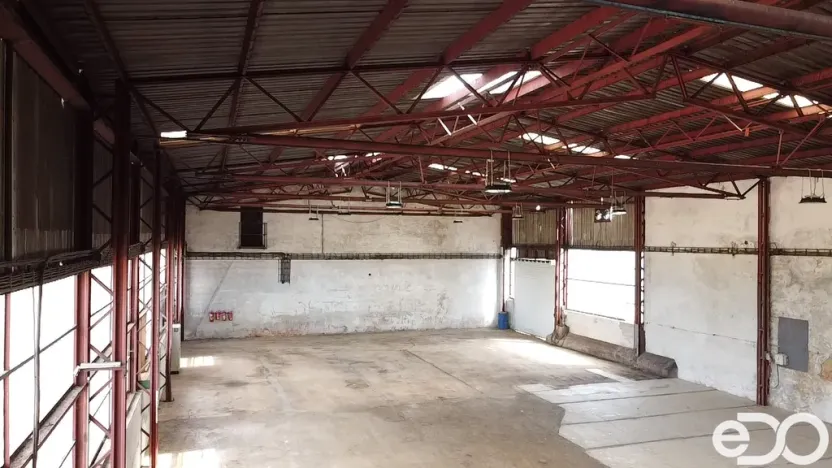 Pronájem skladu, Kratonohy, 600 m2