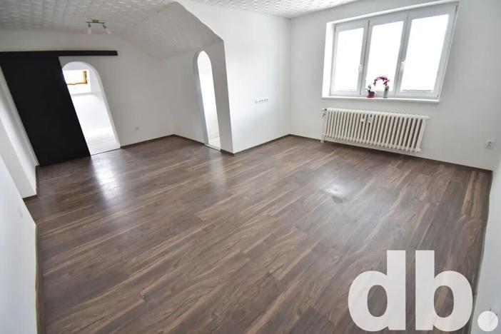 Prodej bytu 3+kk, Ostrov, Klínovecká, 77 m2