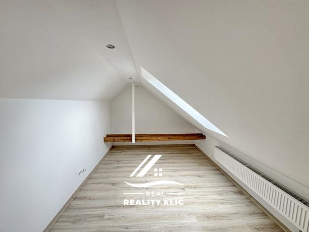 Pronájem bytu 2+kk, Ostrava, U Hřiště, 55 m2