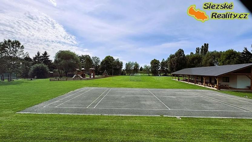 Prodej rodinného domu, Vitiněves, 290 m2