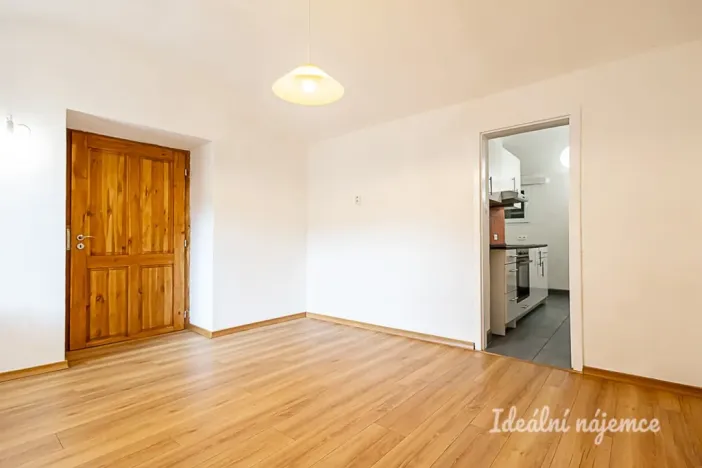 Pronájem bytu 6+kk a větší, Praha - Královice, K Uhříněvsi, 221 m2
