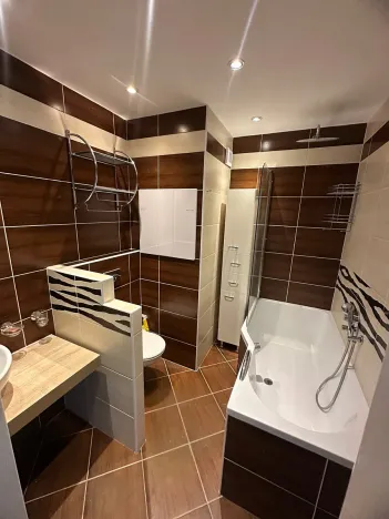 Pronájem bytu 2+kk, Jablonec nad Nisou, Mozartova, 45 m2