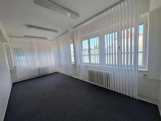 Pronájem kanceláře, Brno, Jana Babáka, 61 m2