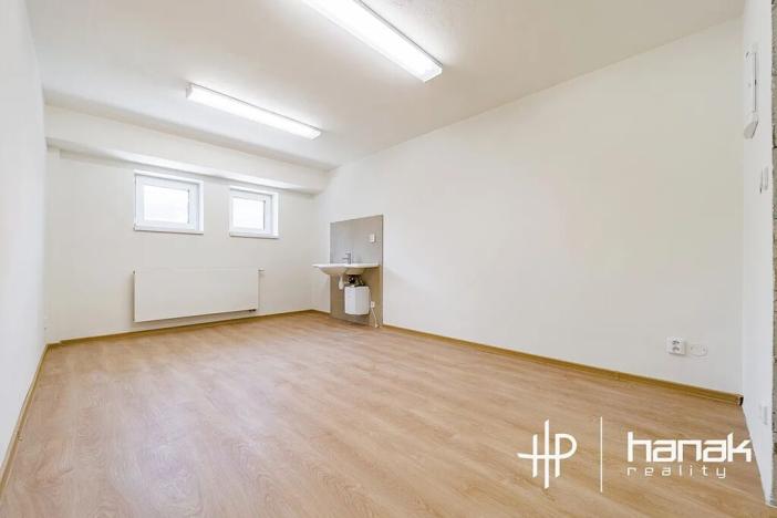 Pronájem komerční nemovitosti, Uničov, Nemocniční, 15 m2