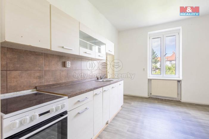 Prodej bytu 3+1, Žandov, Děčínská, 103 m2