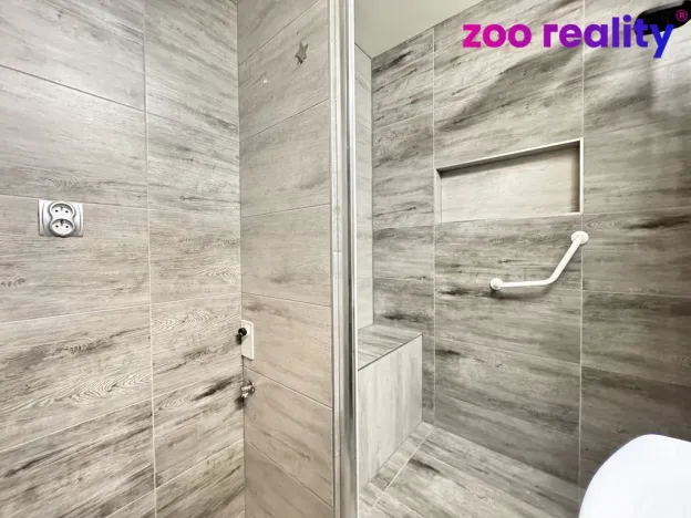 Prodej bytu 4+1, Jirkov, Tkalcovská, 75 m2