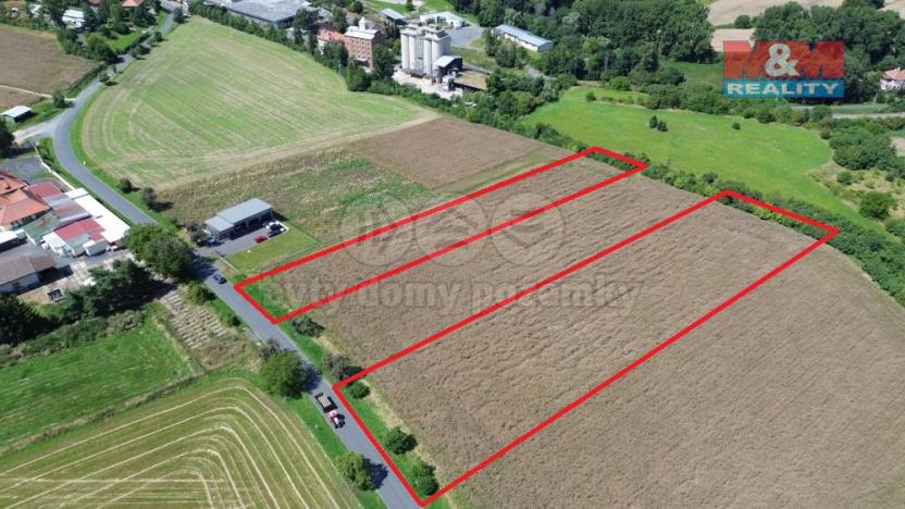 Prodej pole, Kouřim, 9171 m2