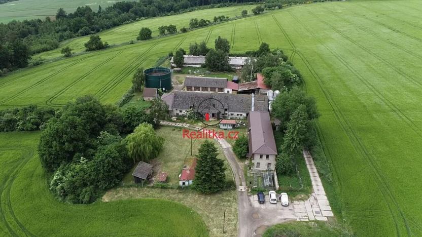 Prodej výrobních prostor, Doubravice, 2700 m2