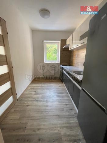 Pronájem bytu 2+kk, Náchod, Poděbradova, 32 m2