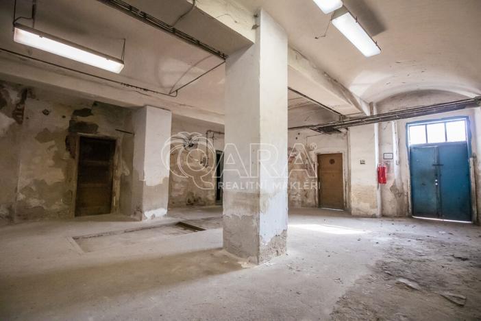 Pronájem skladu, Fulnek, Fučíkova, 75 m2