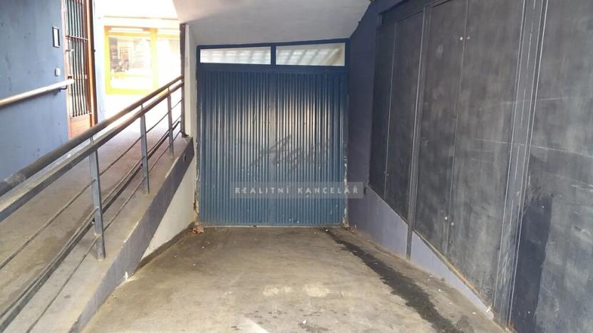 Pronájem garáže, Brno, 15 m2