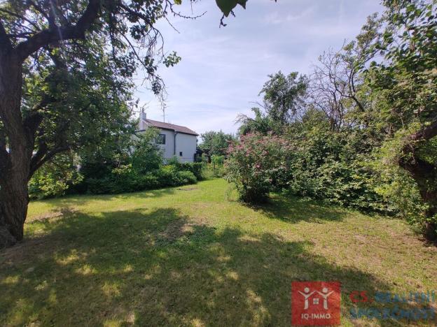 Prodej pozemku pro bydlení, Znojmo, 1622 m2