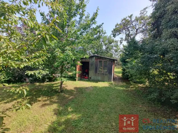 Prodej pozemku pro bydlení, Znojmo, 1622 m2