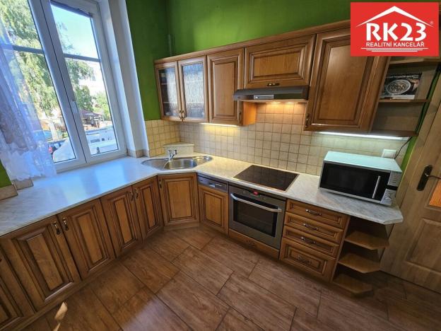 Prodej bytu 2+1, Mariánské Lázně, Nádražní náměstí, 78 m2