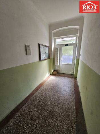 Prodej bytu 2+1, Mariánské Lázně, Nádražní náměstí, 78 m2