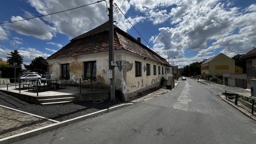 Prodej restaurace, Liblice, 392 m2