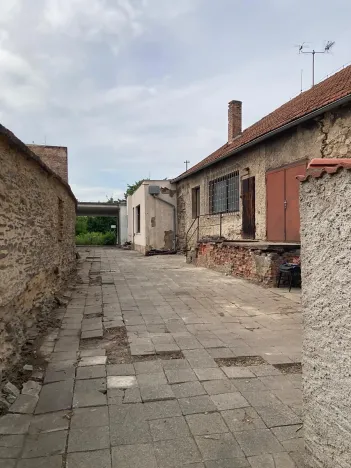 Prodej obchodního prostoru, Kolín, Kouřimská, 810 m2