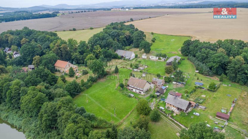 Prodej rodinného domu, Zahrádky, 200 m2