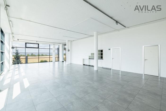 Pronájem obchodního prostoru, Benešov - Pomněnice, 100 m2