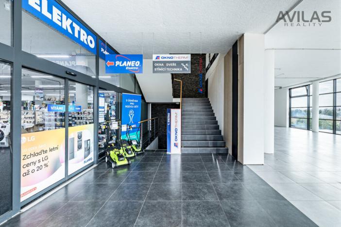 Pronájem obchodního prostoru, Benešov - Pomněnice, 100 m2