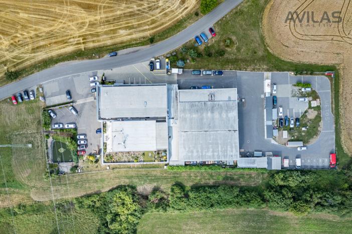 Pronájem obchodního prostoru, Benešov - Pomněnice, 100 m2