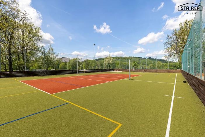 Prodej rodinného domu, Pržno, 306 m2