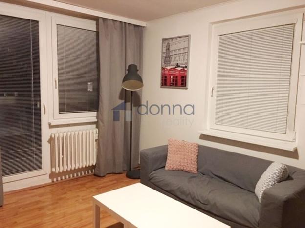 Pronájem bytu 1+kk, Praha, Bouřilova, 36 m2