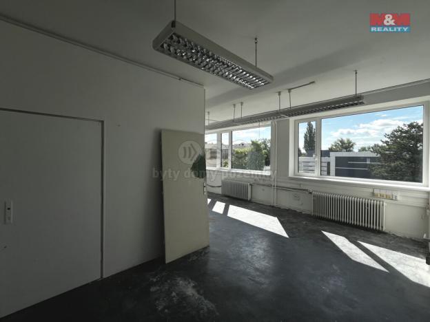 Pronájem kanceláře, Brno, Hněvkovského, 127 m2