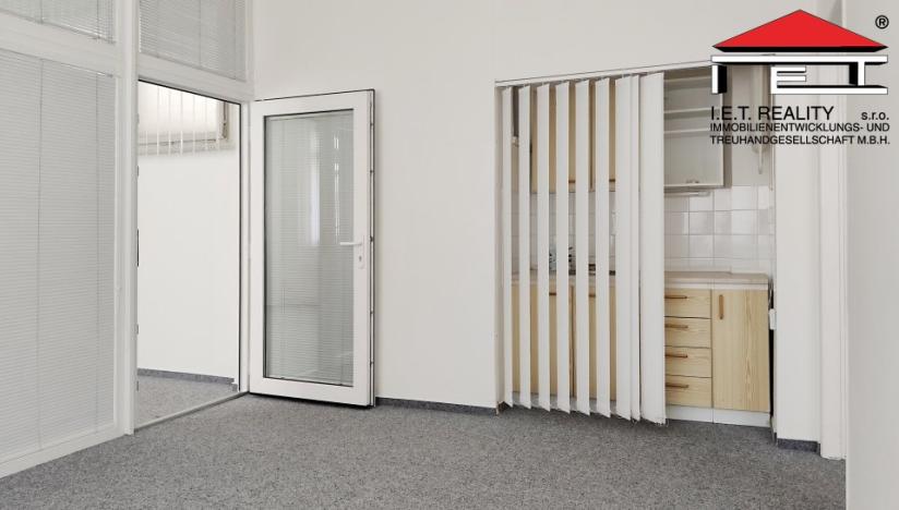 Pronájem kanceláře, Praha - Nové Město, Opletalova, 55 m2