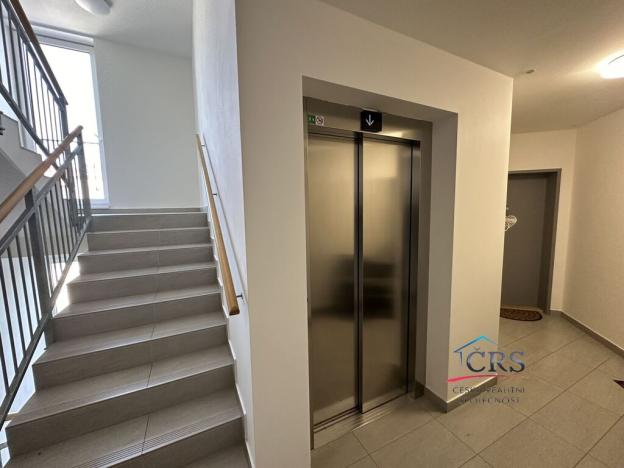 Prodej bytu 1+kk, Přezletice, Pod Zahrady, 37 m2